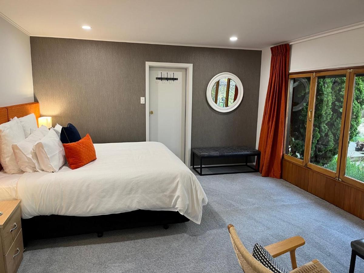 Shy Cottage And Studio Greytown Eksteriør billede