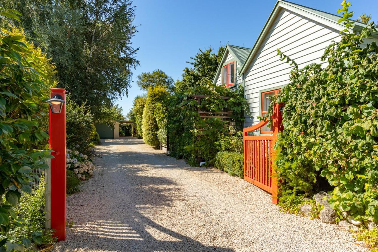 Shy Cottage And Studio Greytown Eksteriør billede