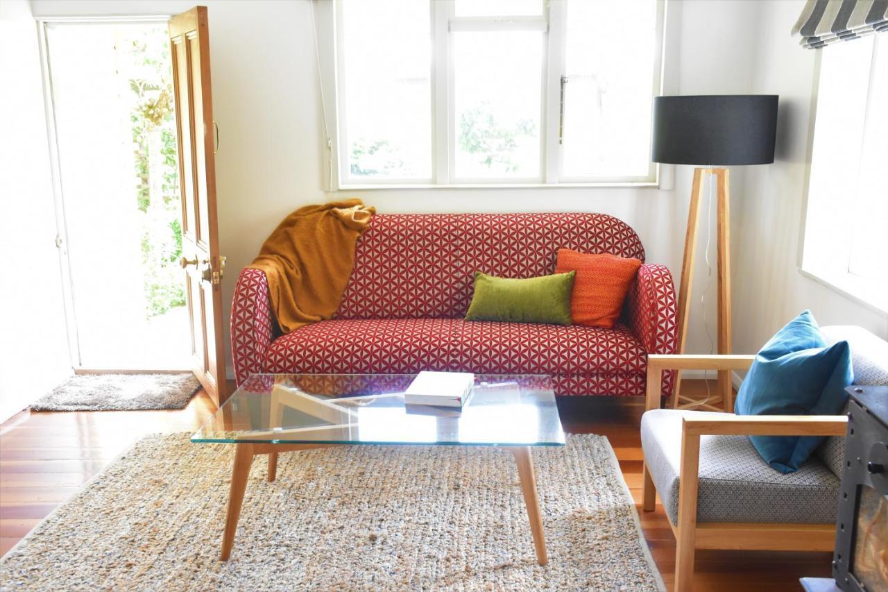 Shy Cottage And Studio Greytown Eksteriør billede